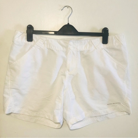Columbia PFG Omni-Shade White Nylon Performance Shorts Women’s size XL 14 16 - Picture 1 of 9